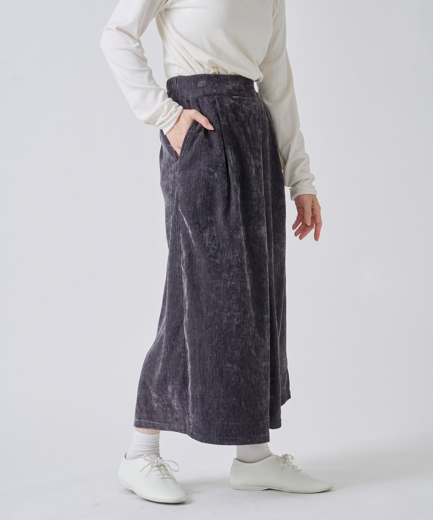 YELL / LKL25WSK2049