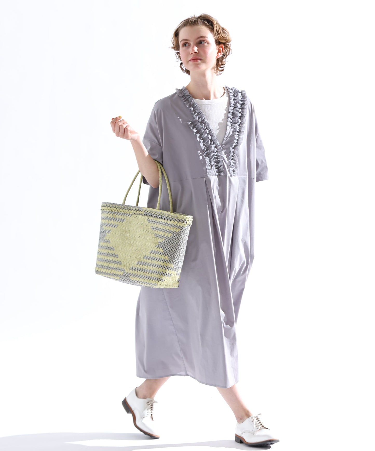 フリルデザインVネックワンピース / LKL25SOP2104