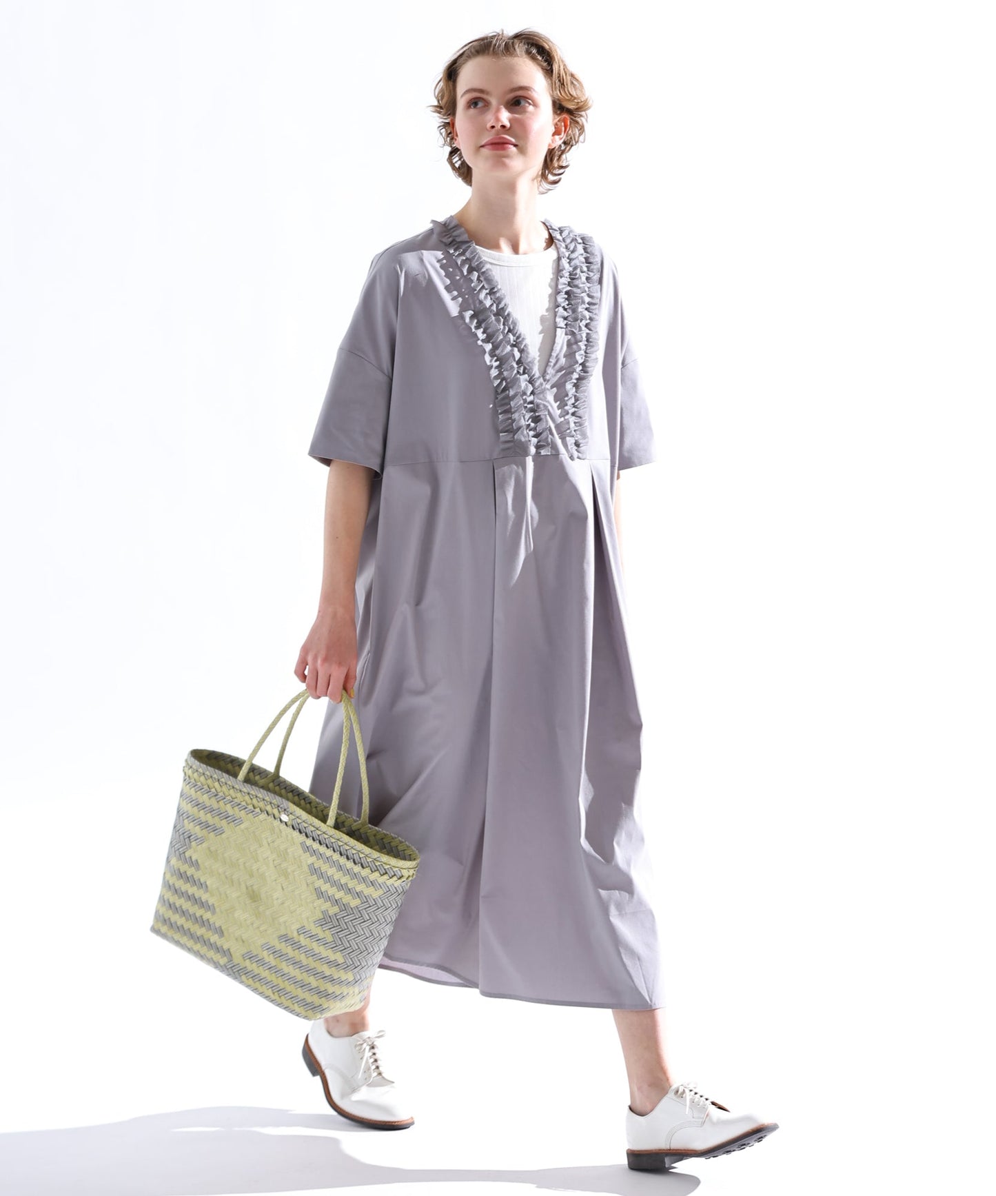 フリルデザインVネックワンピース / LKL25SOP2104