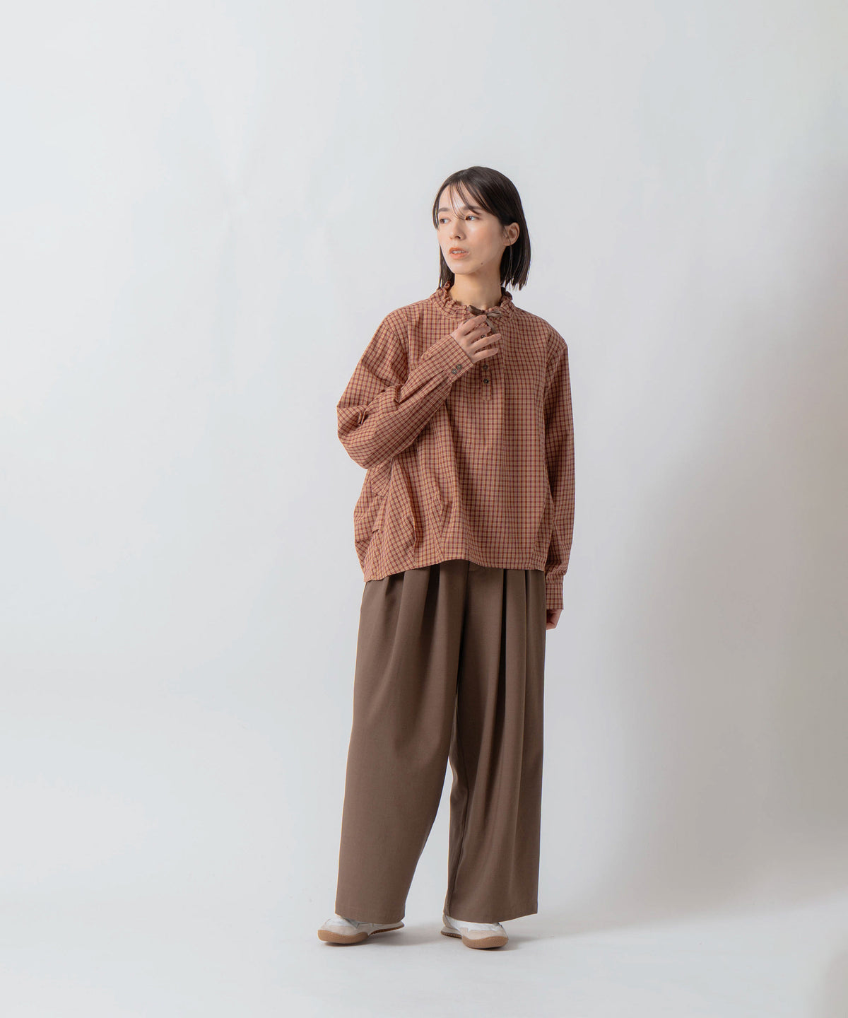 AMIA CHECK / LKL26FBL2327