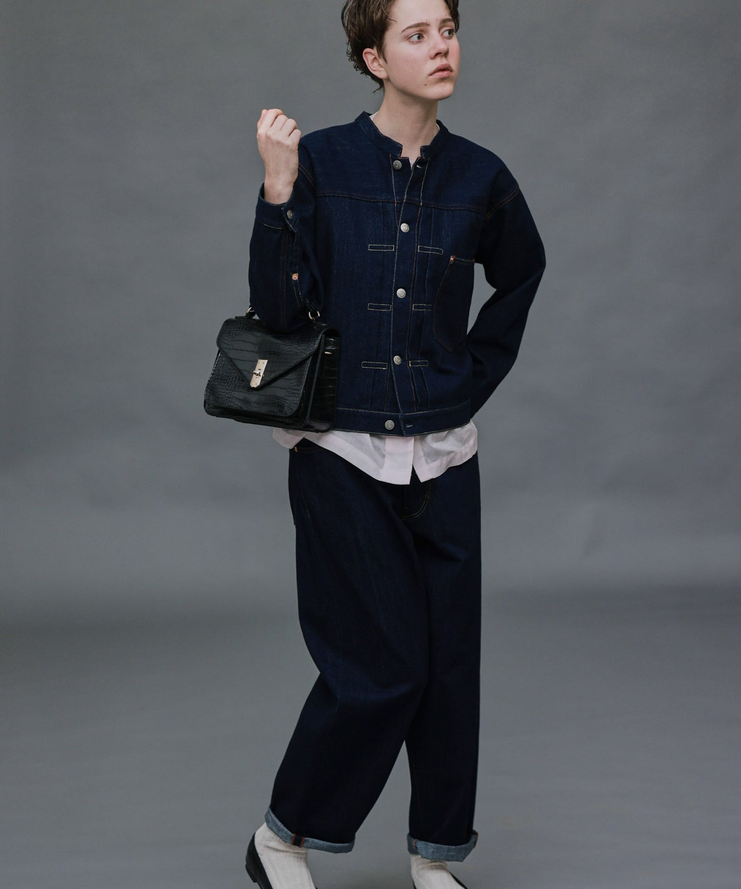 LOOSE TAPERED JEANS / LKL26FPT2168