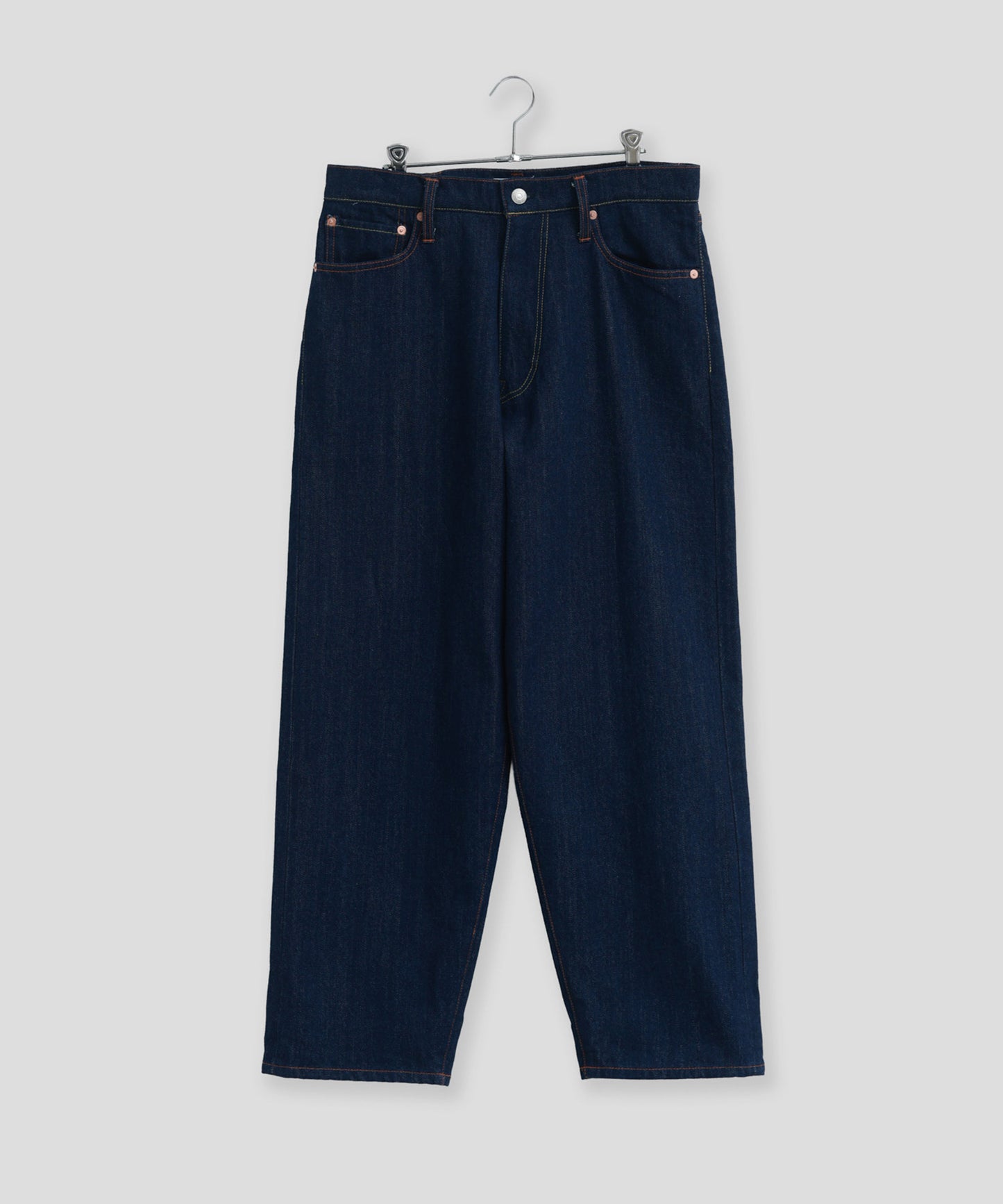 LOOSE TAPERED JEANS / LKL26FPT2168