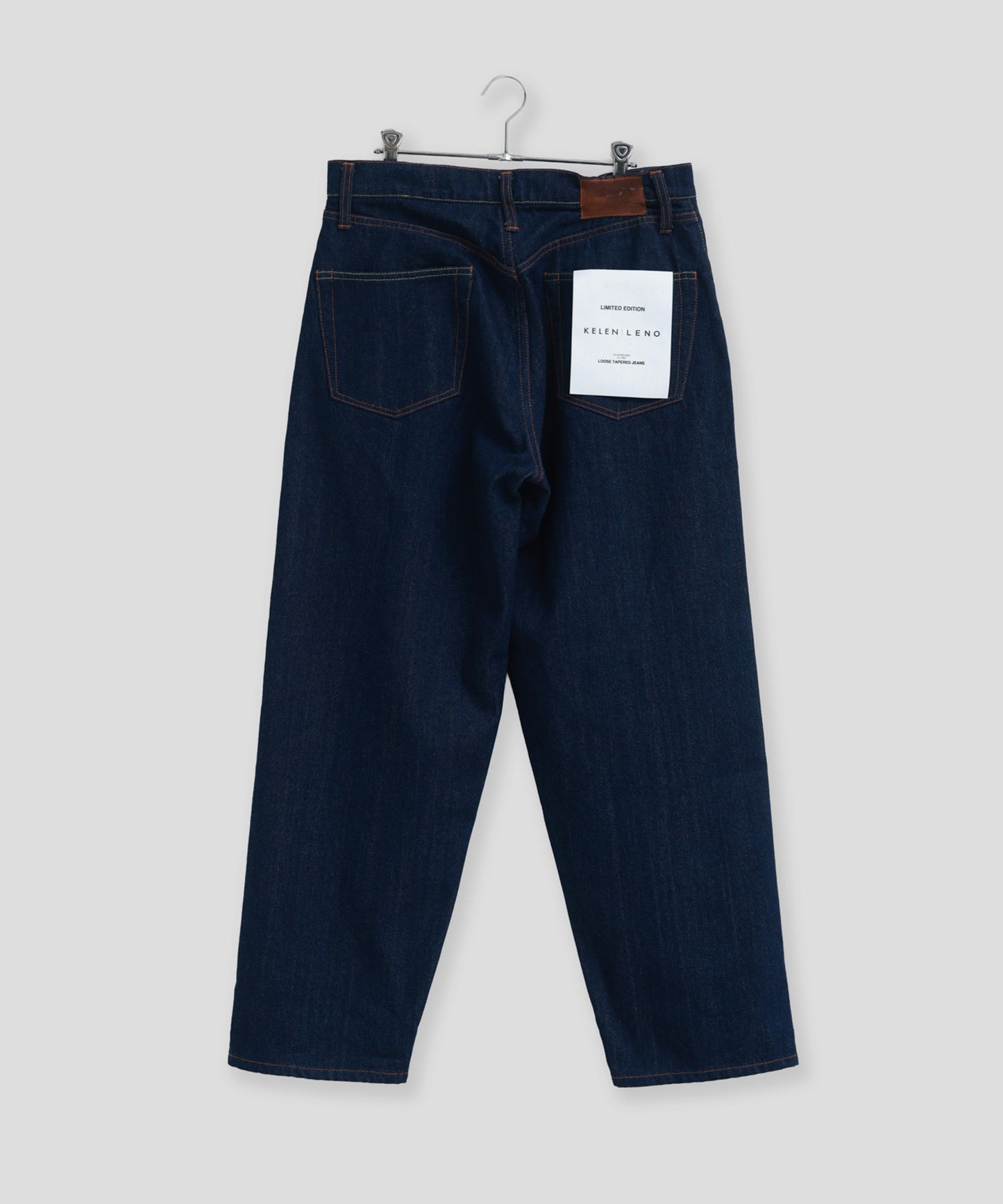 LOOSE TAPERED JEANS / LKL26FPT2168