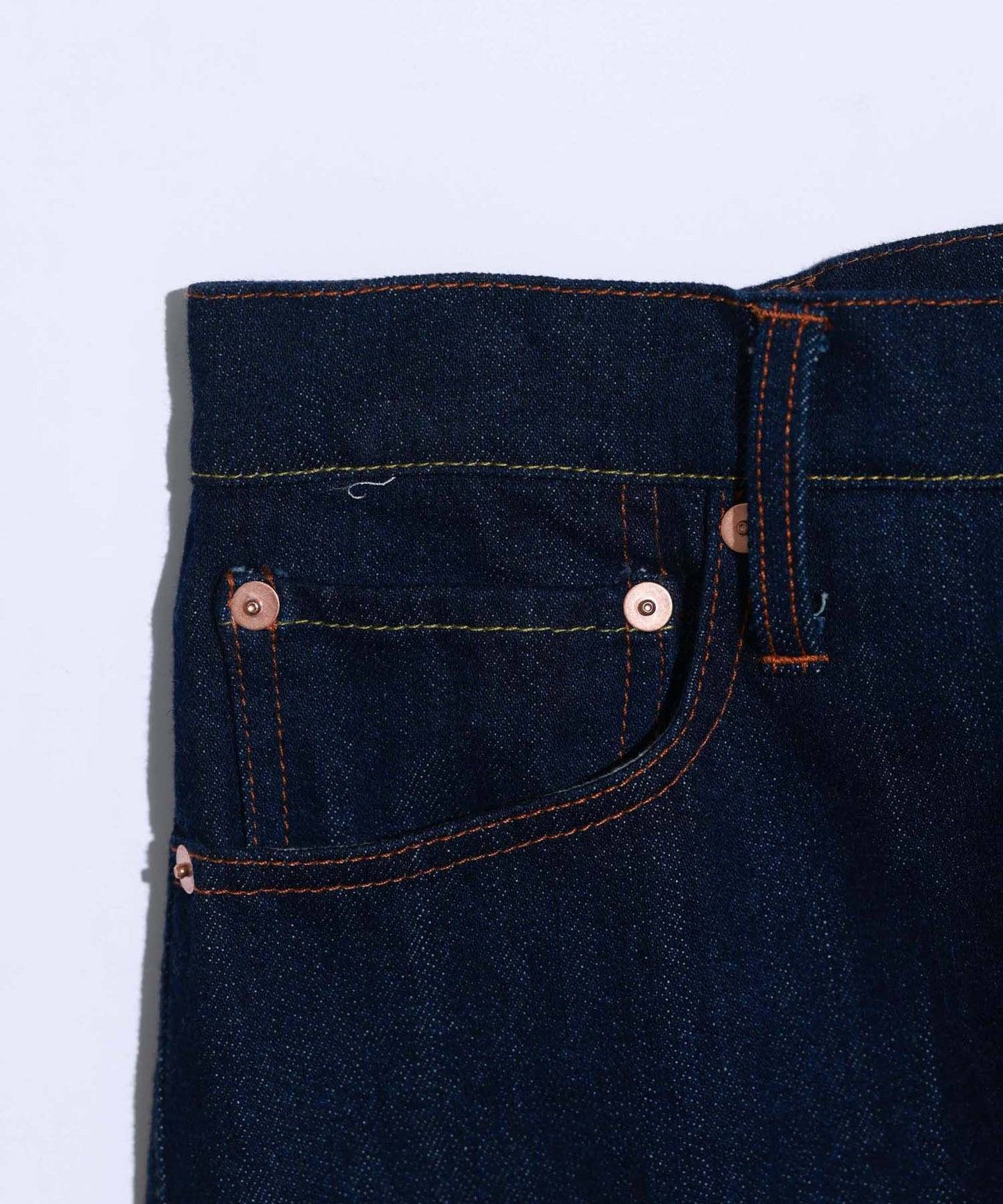 LOOSE TAPERED JEANS / LKL26FPT2168