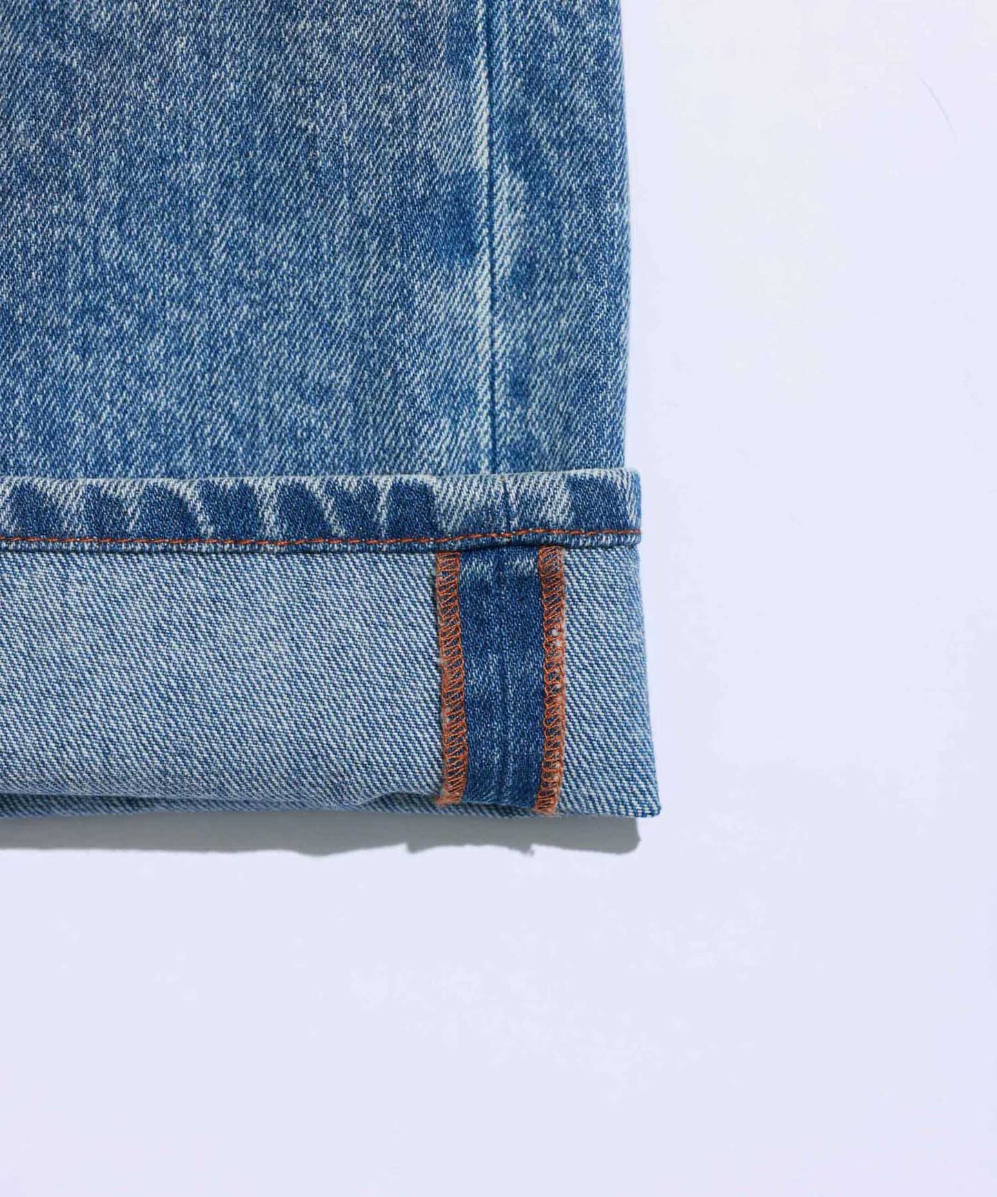 LOOSE TAPERED JEANS / LKL26FPT2168
