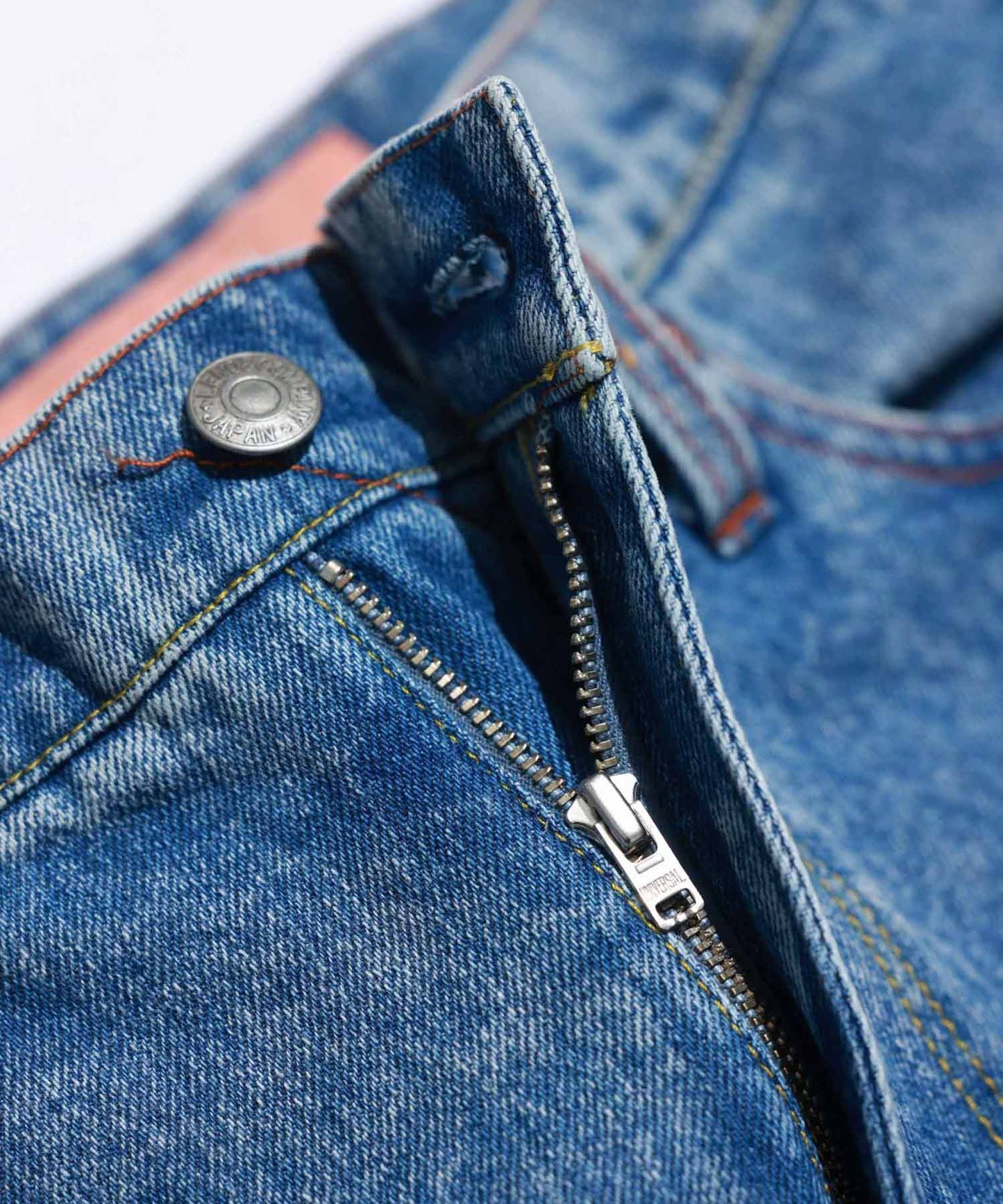 LOOSE TAPERED JEANS / LKL26FPT2168