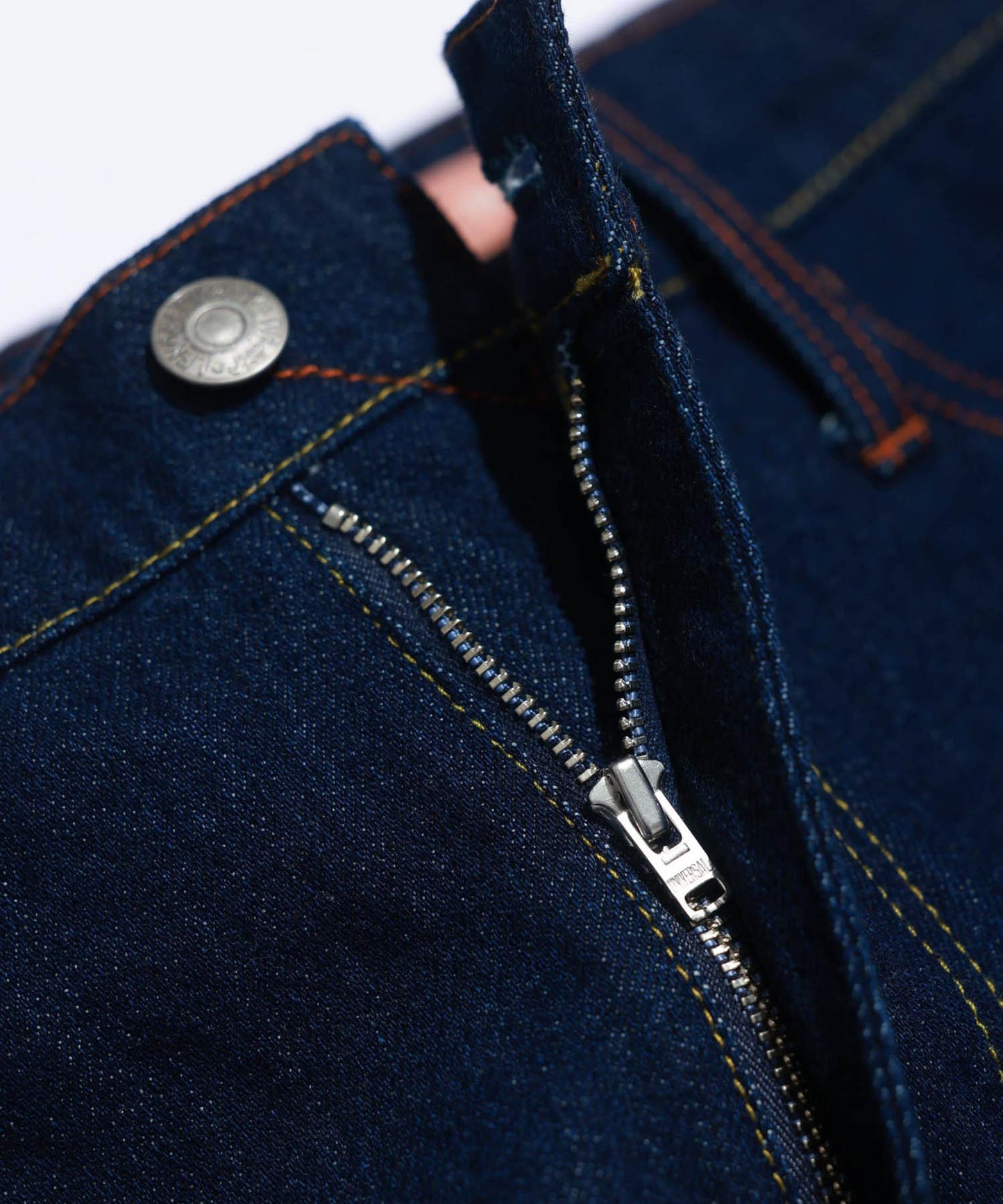 LOOSE TAPERED JEANS / LKL26FPT2168