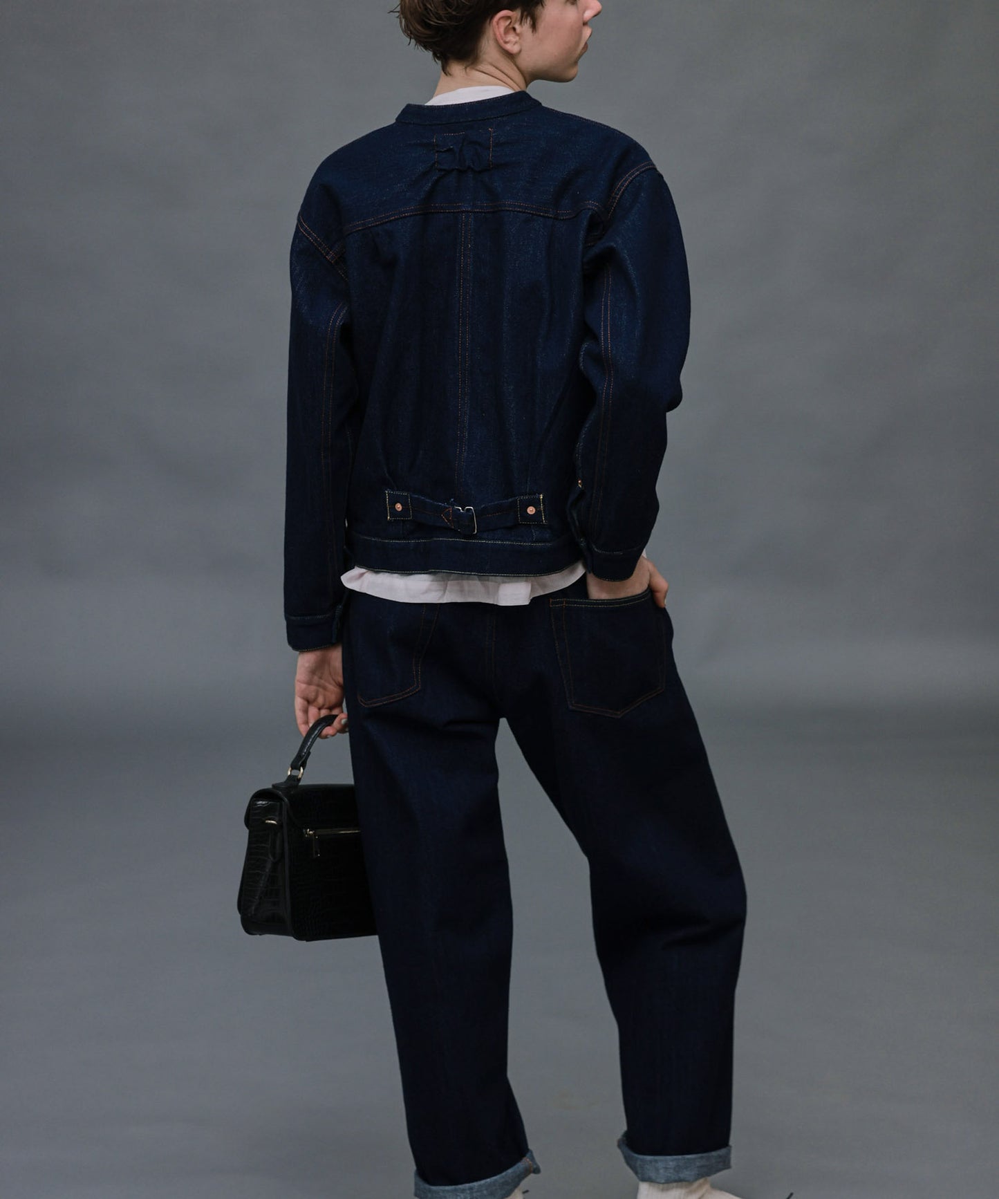 LOOSE TAPERED JEANS / LKL26FPT2168