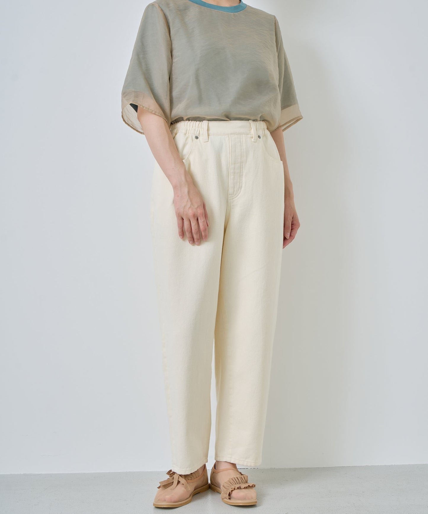 ROY KINARI / LKL26HPT2136