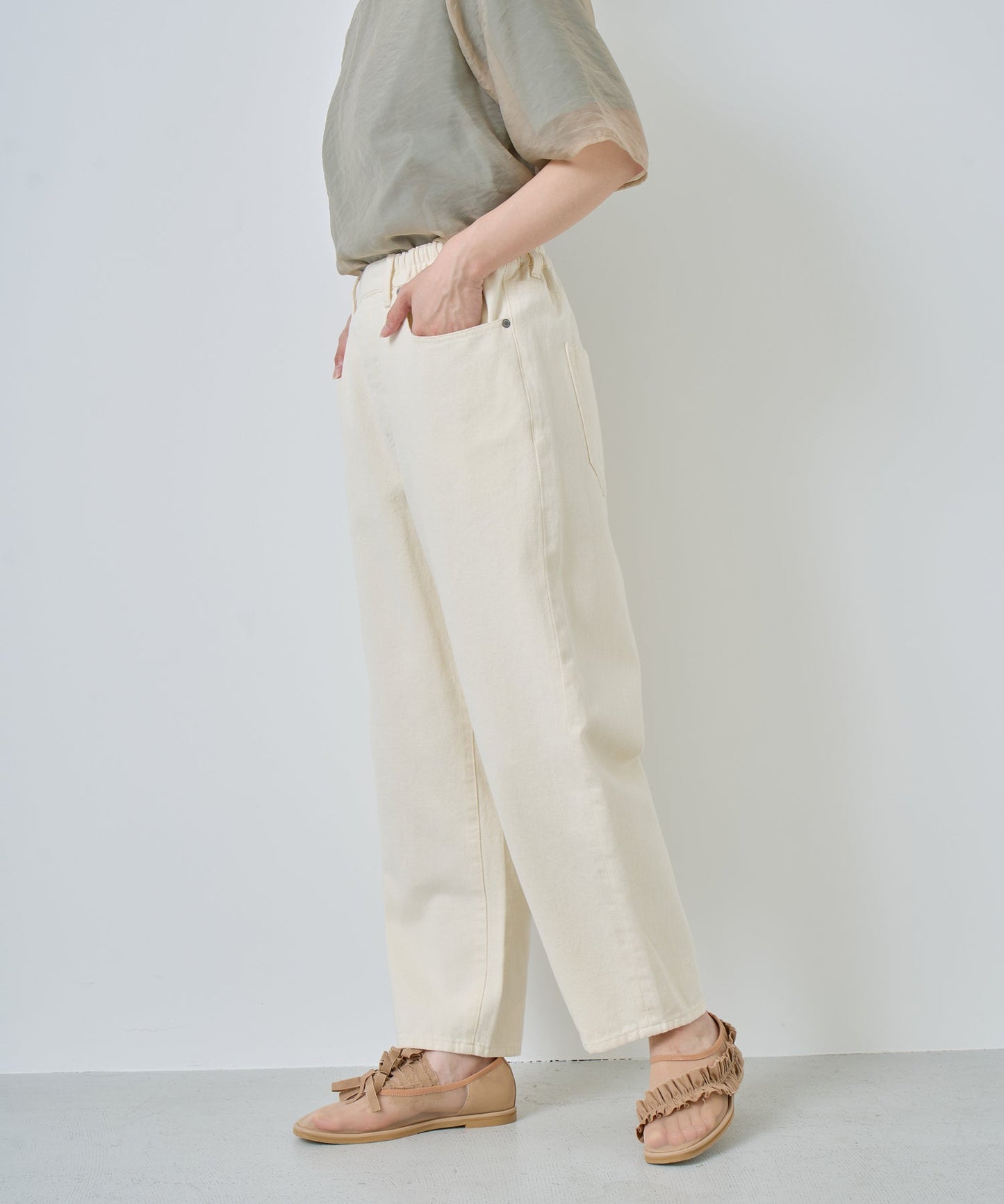 ROY KINARI / LKL26HPT2136