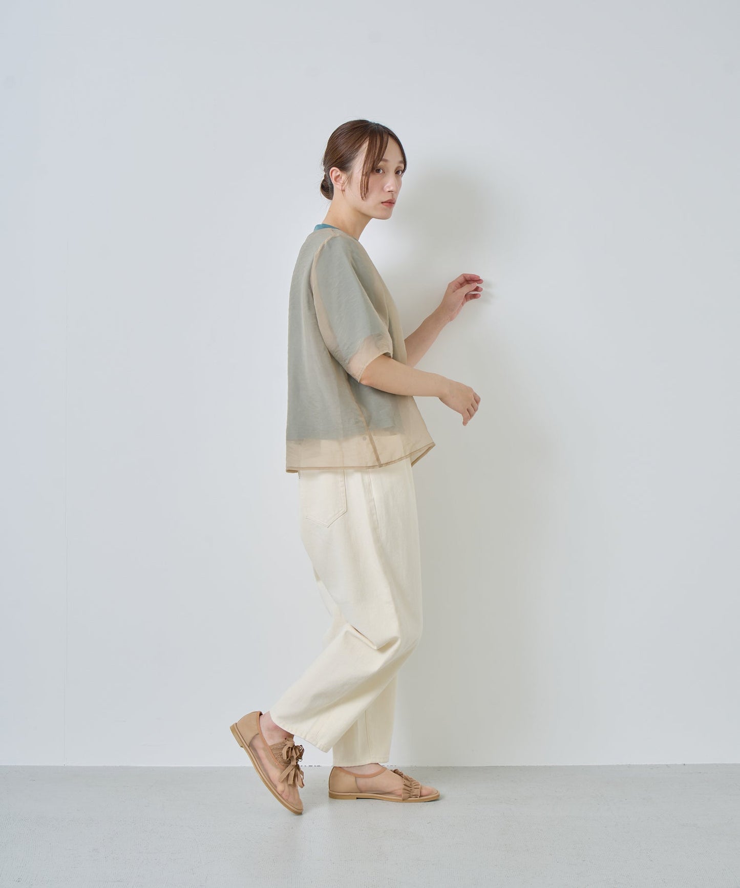 ROY KINARI / LKL26HPT2136