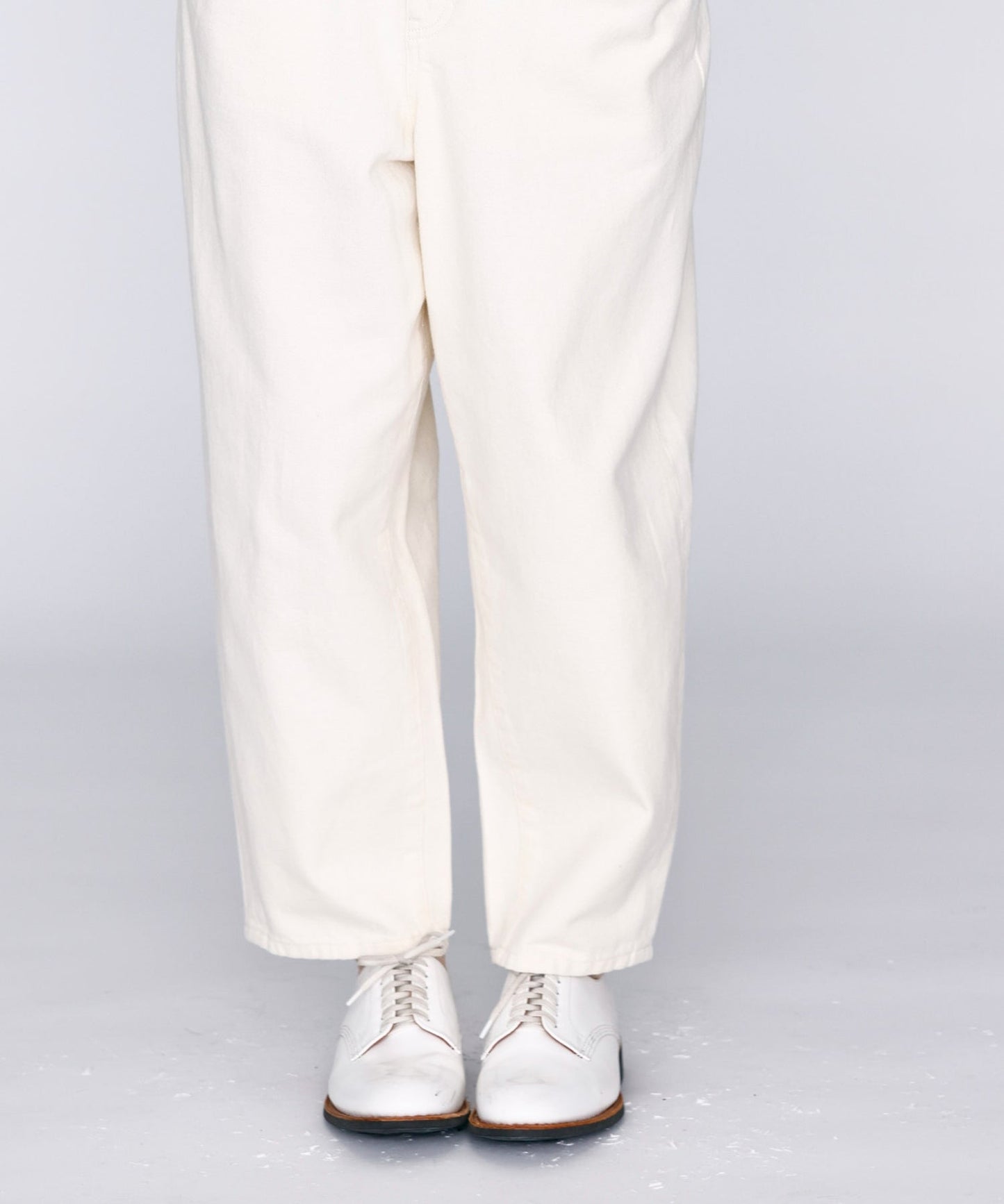 ROY KINARI / LKL26HPT2136